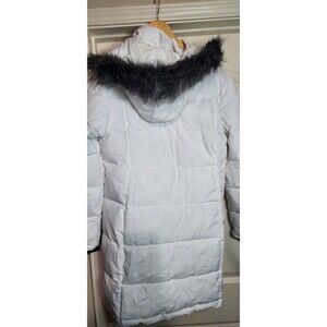 Wantdo Women's Hooded Fur Winter Coat Quilted Puffer Jacket Removable Hood